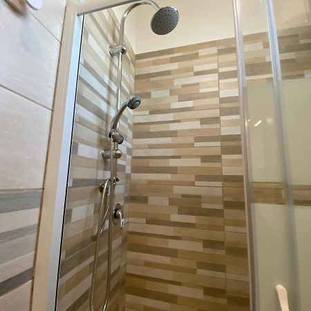 B&B Enjoy Happyness Pompeya Exterior foto