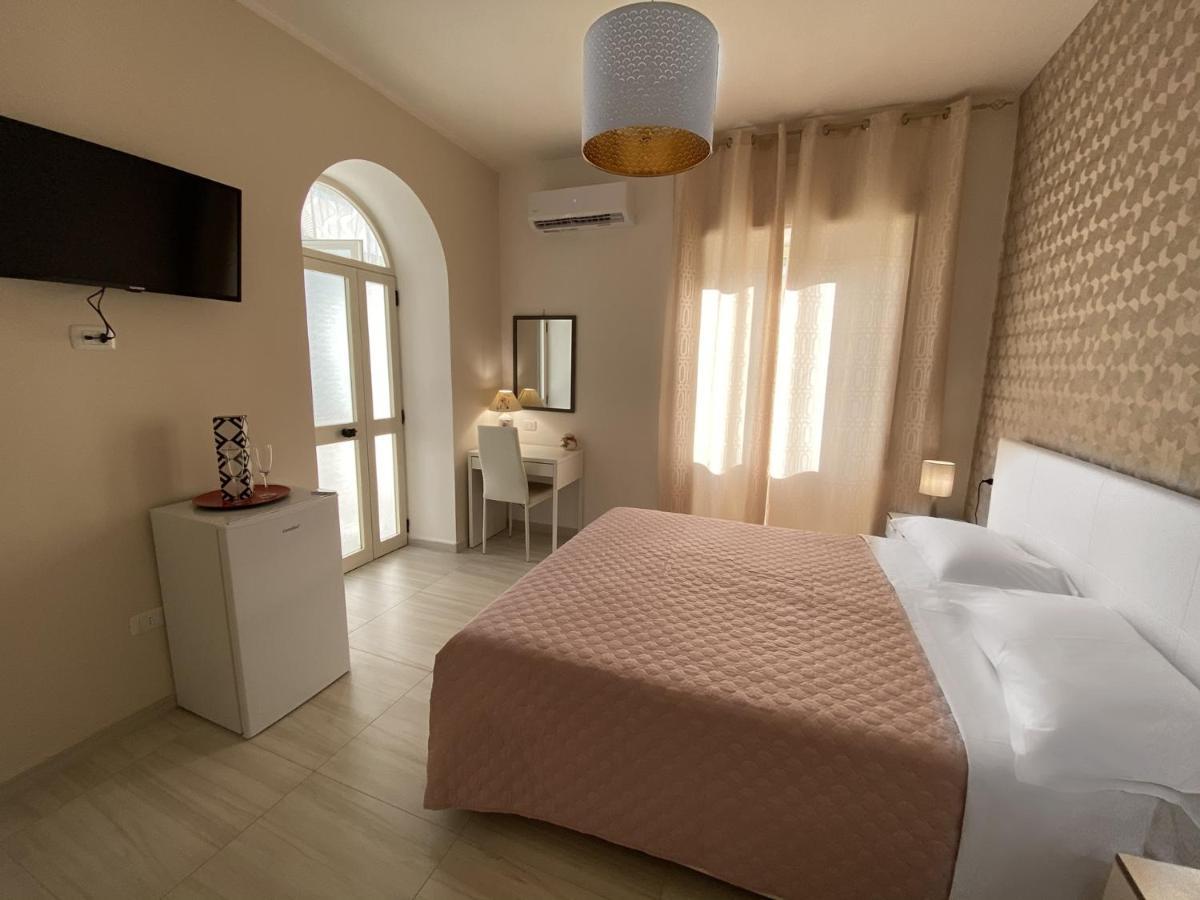 B&B Enjoy Happyness Pompeya Exterior foto