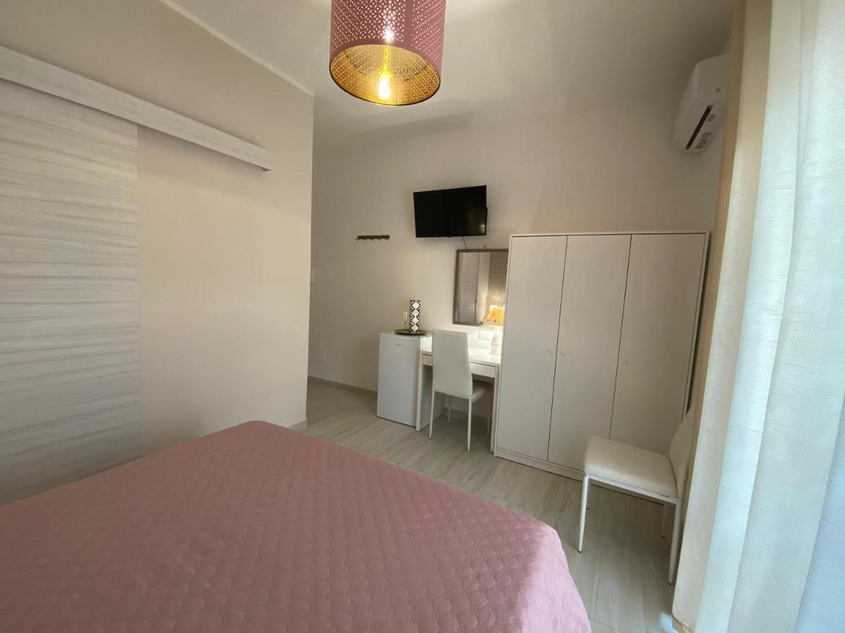 B&B Enjoy Happyness Pompeya Exterior foto