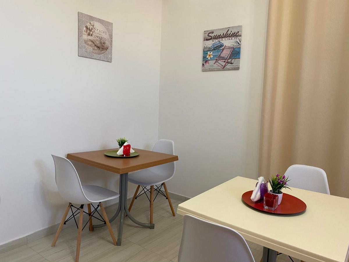 B&B Enjoy Happyness Pompeya Exterior foto