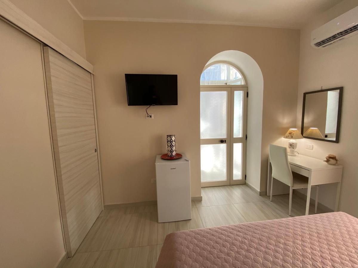 B&B Enjoy Happyness Pompeya Exterior foto